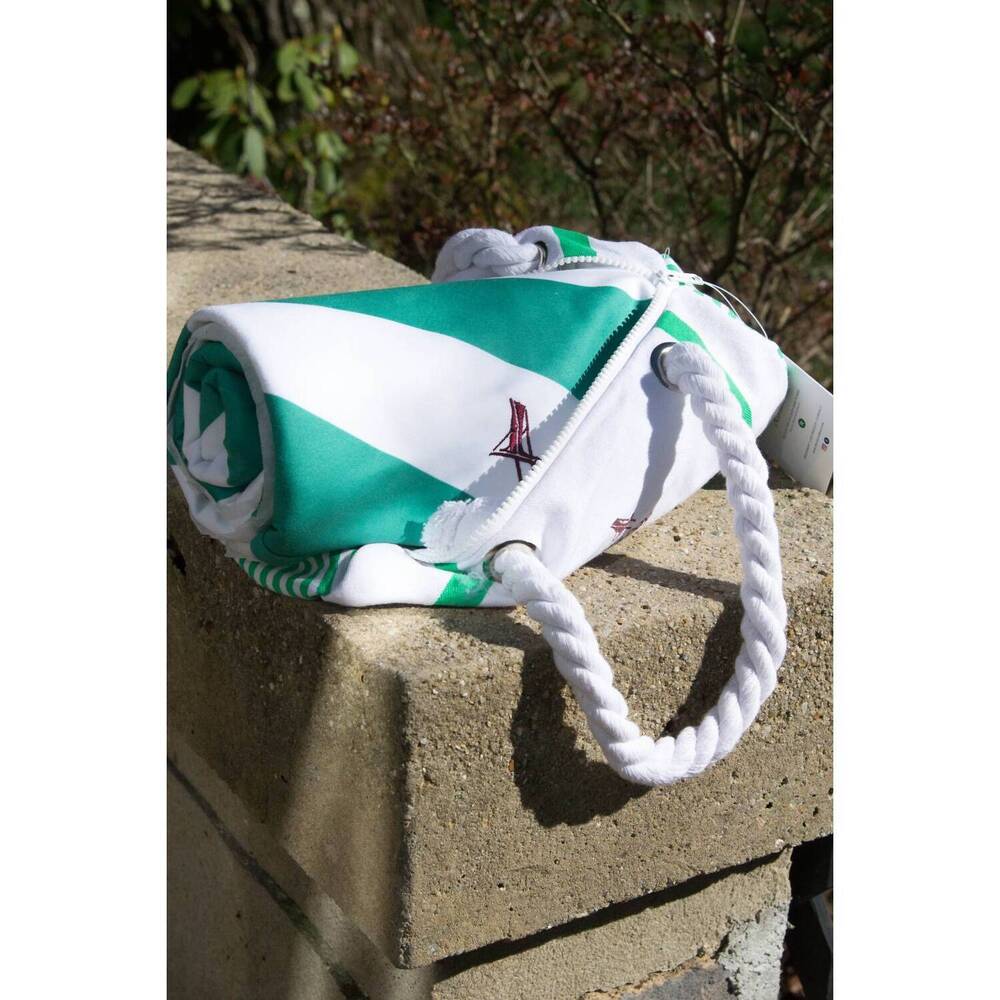 NEW DOCK & BAY round chevron beach/pool towels in green